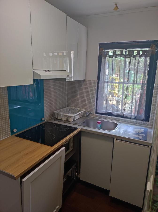 Studio Independant Dans Un Maison Lägenhet Saint-Denis  Exteriör bild